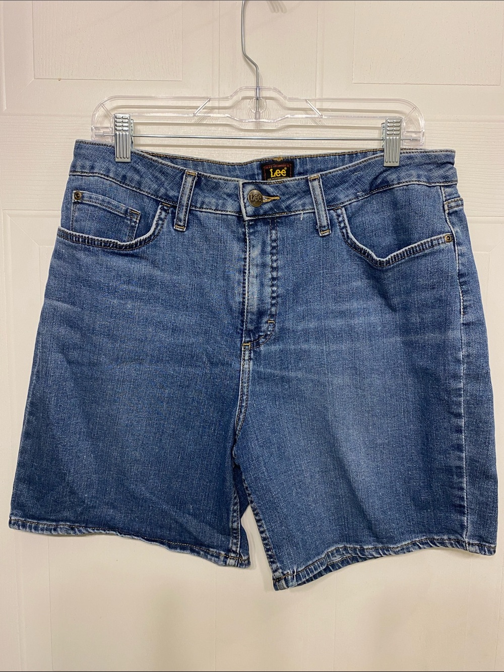 Lee Denim Shorts in Classic Blue Wash
